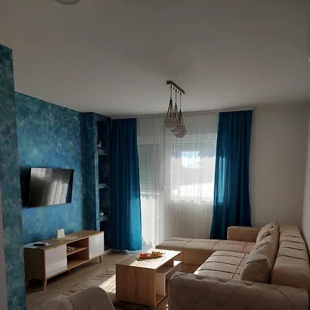 Janovic 1 Apartment